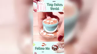 Creative Miniature Fondant Beach Cake Decorating #Shorts #TinyCakesWorld #miniaturecake