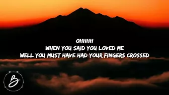 Lauren Spencer Smith - Fingers Crossed (Lyrics)