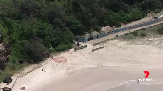 Clean-up on Gold Coast beaches to wait until after high tide| 7NEWS