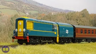 KR Models BR Blue GT3 - Model Trains with Real Sound