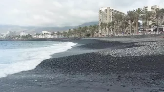 Red flag. The Ocean is storming. Las Americas Beach Walk. Tenerife Waves. Travel blog from Spain 4K