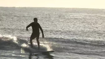 Surf's Up, Delray Beach! Part 1 1.6.22 -- Sony FDR-AX53 4K Video