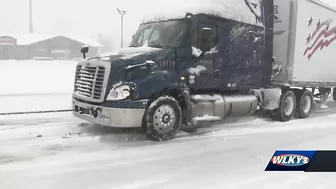 Hardin County's roads covered in snow, slowing and stopping travel