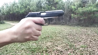 Shooting an FÉG Model AP7,65 pistol