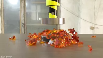 Best Hydraulic Press Moments | Satisfying Crushing Compilation ????