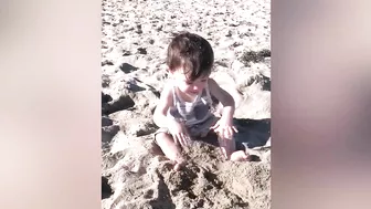 Top Funniest Babies Playing on The Beach || Big Daddy