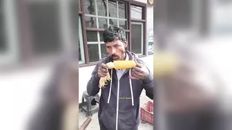 1 MINUTE Sweet Corn Eating Challenge 500₹ Ka Bhutta #shorts #trending #youtubeshorts #foodyrahul