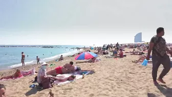 ???????? Barcelona - Spain · Barceloneta Beach Walk Stunning Views ☀️????️