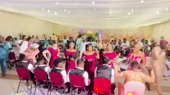 Wedding Party “Twerk”