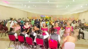 Wedding Party “Twerk”