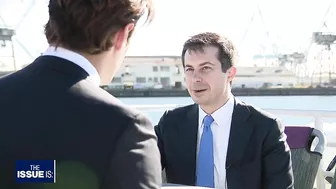 Sec. Pete Buttigieg Tours Ports of L.A. & Long Beach for the First Time