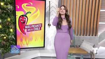 Andrea Meza presume cuerpazo en sexy bikini rojo | Más picante que el chile | Telemundo