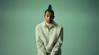 Stromae - L’enfer (Official Music Video)