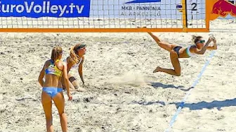 Beach Volleyball Girls Absolutely Crazy Rally