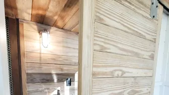 Gorgeous The 26′ Modern Florida Beach Tiny House on Wheels