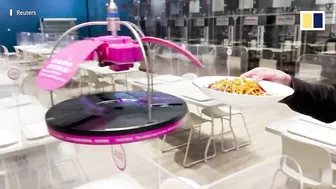 Canteen robots serve noodles at Beijing Olympic Winter Games