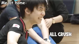 Yuzuru Hanyu is getting kinda chaotic (Funny moments)