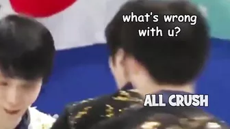 Yuzuru Hanyu is getting kinda chaotic (Funny moments)