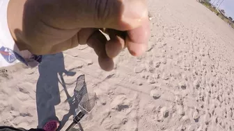 TSUNAMI FROM TONGA REACHS CALIFORNIA WHILE METAL DETECTING AT THE BEACH