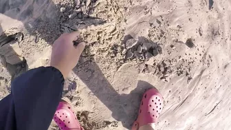 TSUNAMI FROM TONGA REACHS CALIFORNIA WHILE METAL DETECTING AT THE BEACH