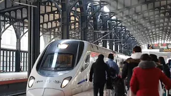 GLOBALink | NE China railway station embraces Spring Festival travel rush