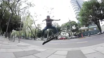 Gabriel Molina  Travel On Wheels