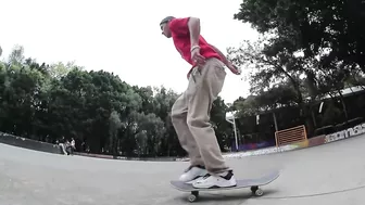 Gabriel Molina  Travel On Wheels