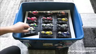 EP440 | 48 PCS OF VALENTINO ROSSI COLLECTIONS (1994-2017) | LEO MODELS | 1:18 SCALE | MOTOGP VR46