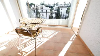 €127,500  -  2 bedroom, 1 bathroom top floor apartment, situated in beach-side location of Cabo Roig