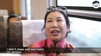 Spring Festival travel rush arrives in Tibet's bullet trains with music and joy