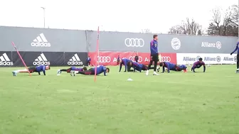 Fast, Faster, FC Bayern - Sprint-Challenge | Training | FC Bayern