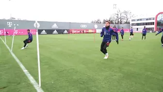 Fast, Faster, FC Bayern - Sprint-Challenge | Training | FC Bayern