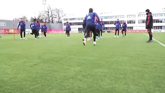 Fast, Faster, FC Bayern - Sprint-Challenge | Training | FC Bayern