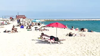 Barcelona beach walk ????️summer beach Nova Icaria