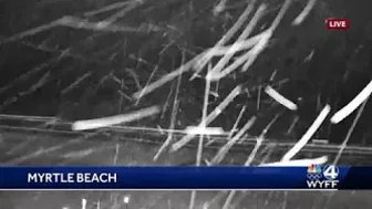 WATCH: Sleet, freezing rain flurries fall in Myrtle Beach, South Carolina