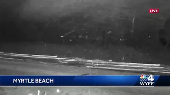 WATCH: Sleet, freezing rain flurries fall in Myrtle Beach, South Carolina