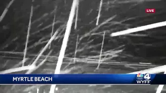 WATCH: Sleet, freezing rain flurries fall in Myrtle Beach, South Carolina