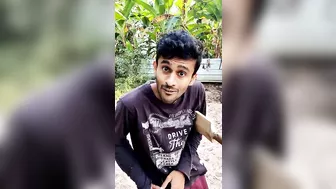 Instagram ക്രിക്കറ്റ്‌ കളി Vs കണ്ടം ക്രിക്കറ്റ്‌ കളി ???? 6 6 6 6 6 6 നിസ്സാരം