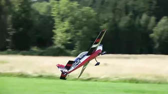 Going wild with the EXTRA 330LX || CARF-Models