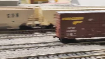 HO Scale Fails and Derailment Compilation 8!