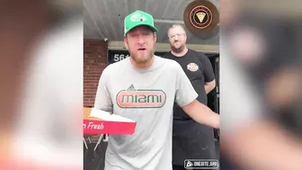 Barstool Pizza Review - Boynton Pizza (Boynton Beach, FL)