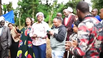 Kikuyu celebrities pay Karangu Muraya a Surprise visit after Tragic incident