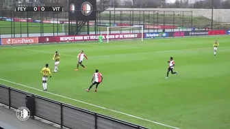 DROOMDEBUUT Wålemark, VIER GOALS Dessers | Feyenoord - Vitesse | Friendly 2021-2022