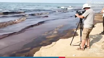 Oil spill reaches Rayong beach