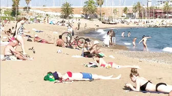 Barcelona beach walk/ beach Somorrostro