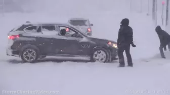 Stuck Cars, Difficult Travel, Deep Snow, Blizzard Condition Plymouth, MA - 1/29/2022