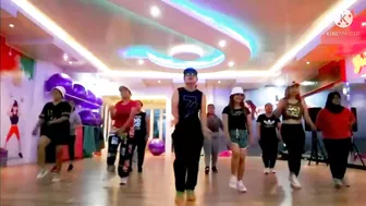 TWERK IT LIKE MILEY... Zumba ll Flash dance Choreography ll UMBARi  ????????...