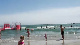 Plaja Musset Beach 4K VIDEO  Sun Summer Party Fun Mamaia Bikini Beach.