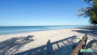 A Beautiful Wednesday Morning at the Beach in North Naples, FL 02.02.22