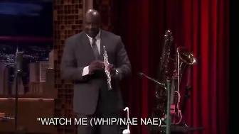 Shaq using normal sized things and being a giant